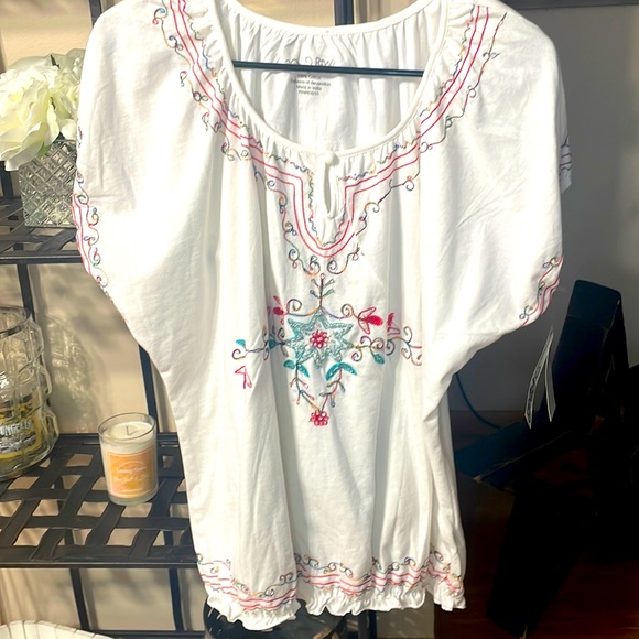 RXB women’s embroidered shirt, medium, elastic arms and hem - Picture 1 of 5